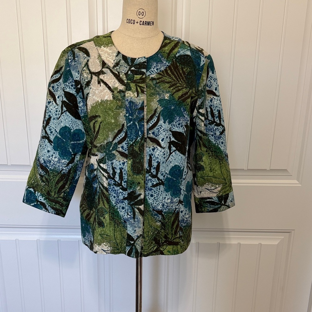 Chico's Multicolor Floral Blazer